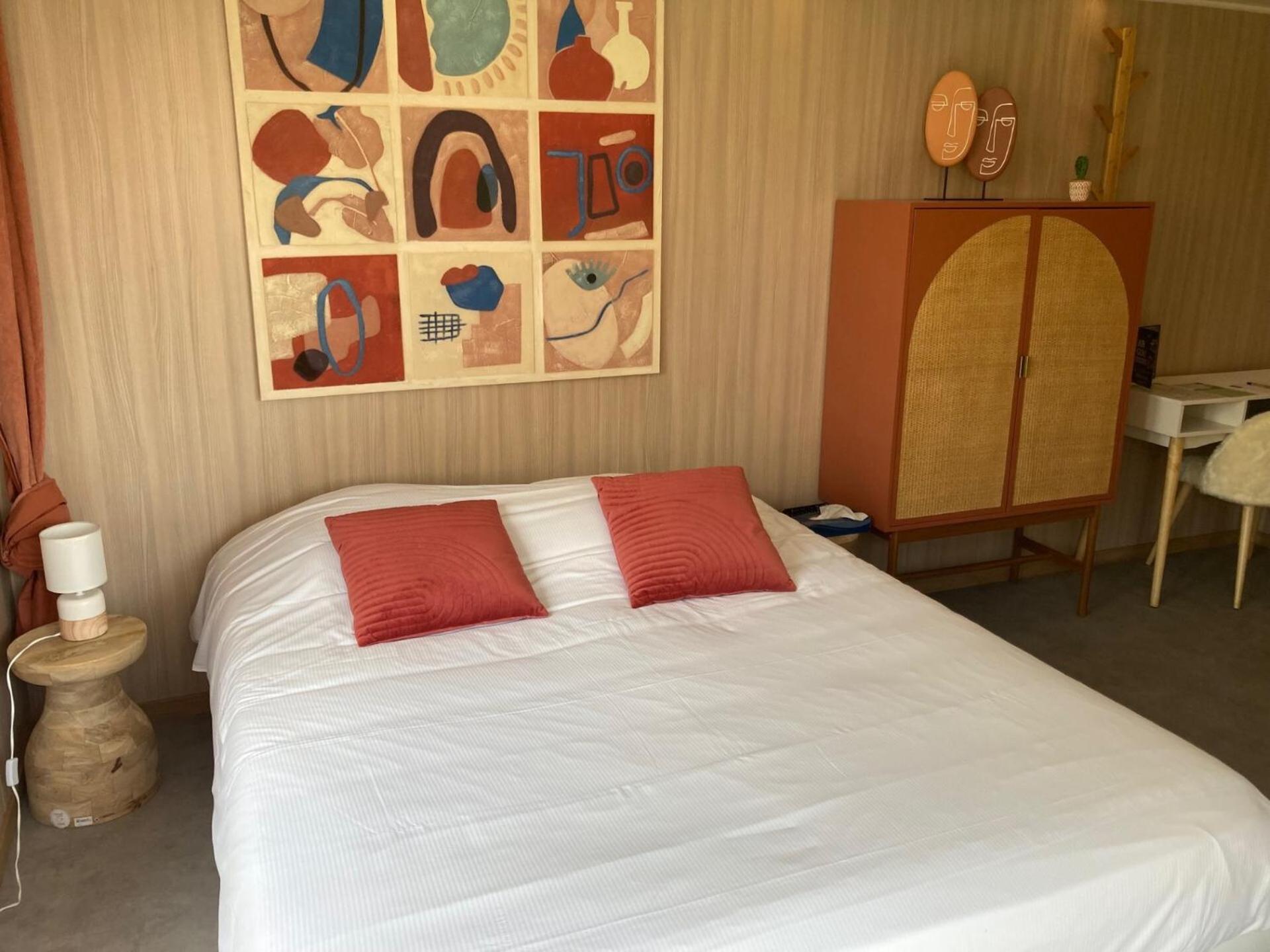 Hotel Des Argousiers アンブレウーズ 部屋 写真