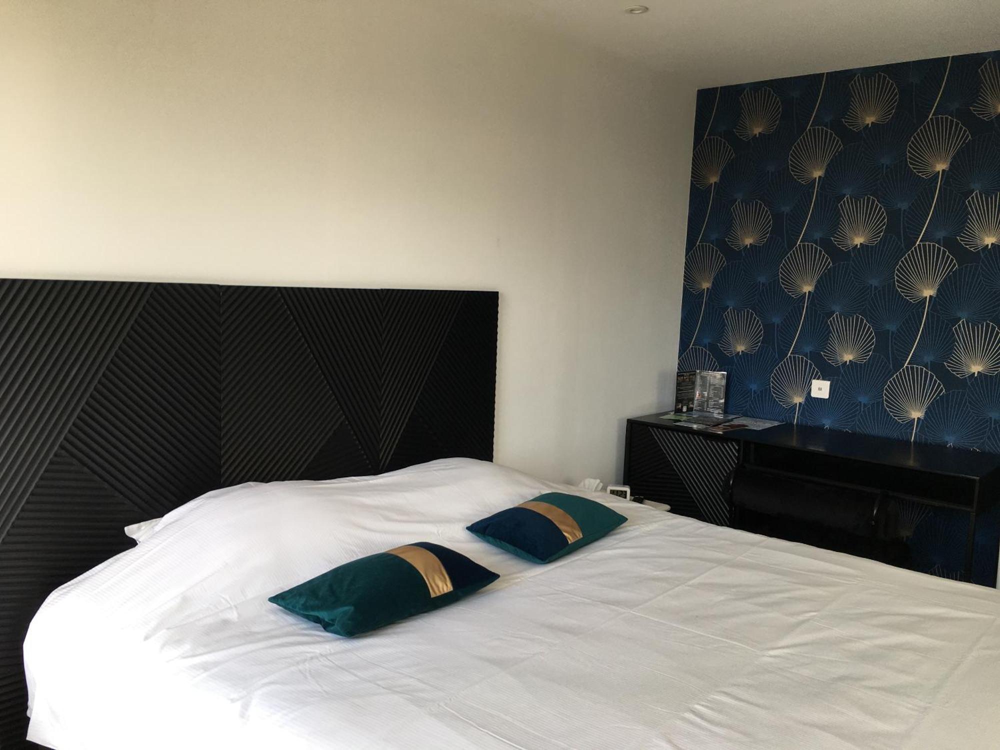 Hotel Des Argousiers アンブレウーズ エクステリア 写真